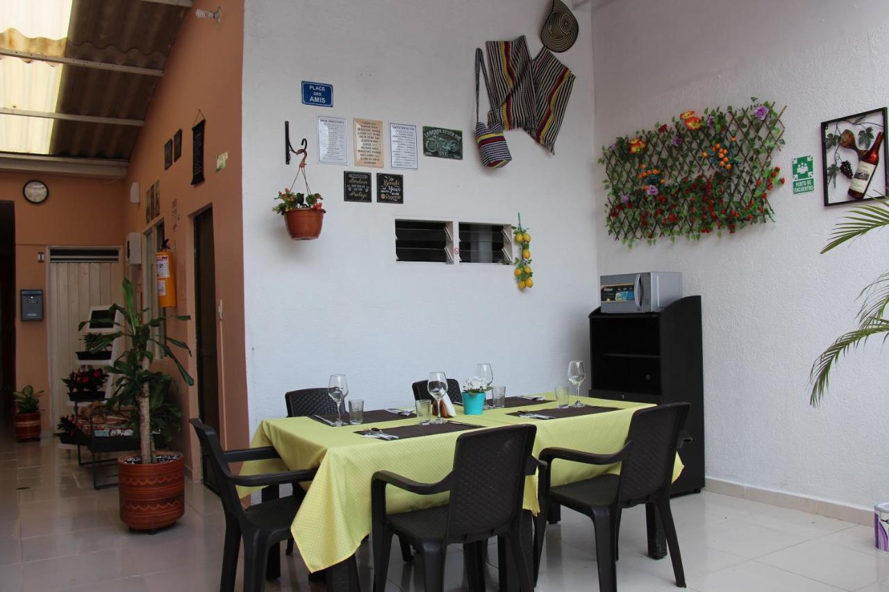 לינה וארוחת בוקר קאלי Casa Colon מראה חיצוני תמונה